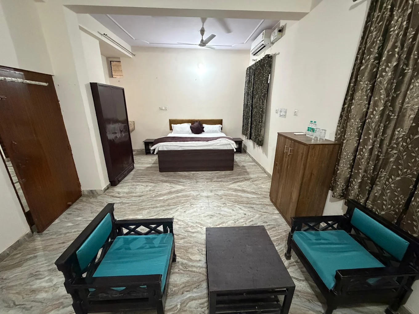 BASUKI HOTEL in Jaipur