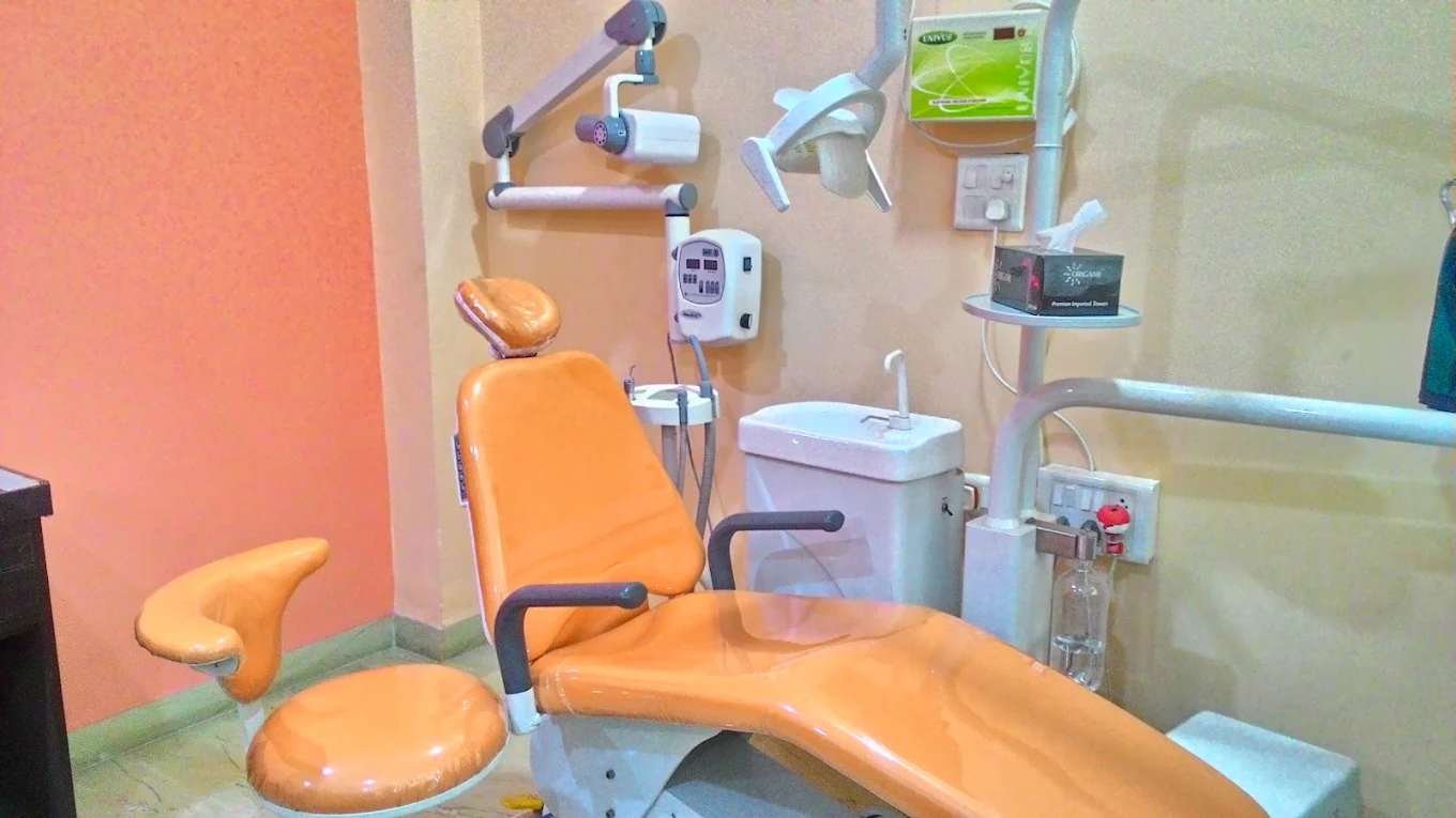 Saini Dental Clinic, Jaipur