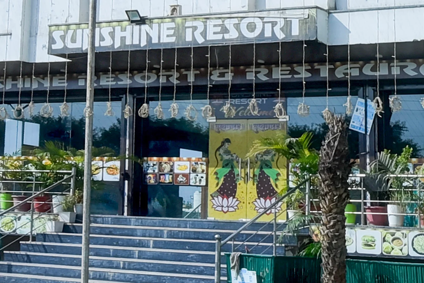 Hotel O Sunshine Resort & Restaurant logo